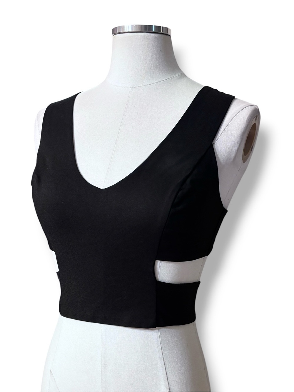 FAITH IN LOVE Black Zip Back Crop Top Side & Back Cut Outs Size 6